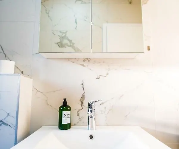 Sea View Luxury Apartment Makarska